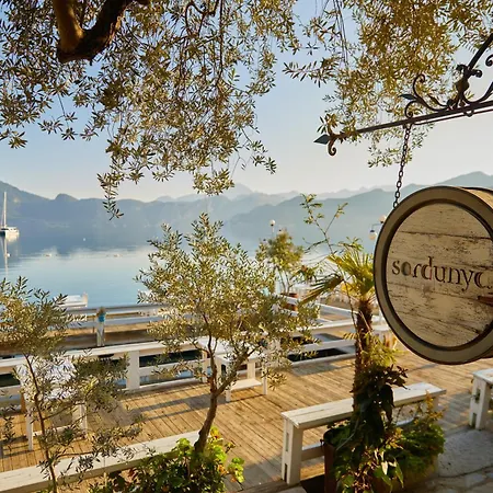 Selimiye Sardunya & Restaurant فندق مرمريس